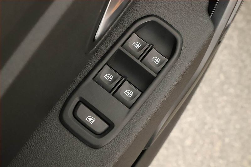 Dacia Duster (2018) 1.5 dCi, Automat, ČR,1.maj - fotka 9 z 19
