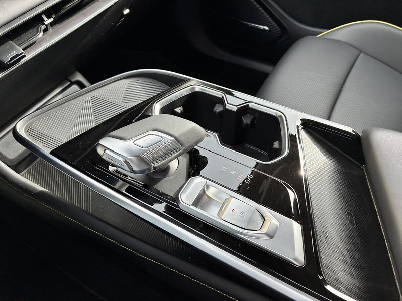 BAIC X55 1.5T 130kW 7DCT ALL IN - fotka 23 z 25