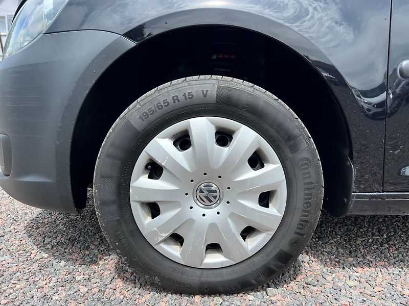 Volkswagen Caddy (2012) 1.6 TDI 75 kW DSG - fotka 10 z 19