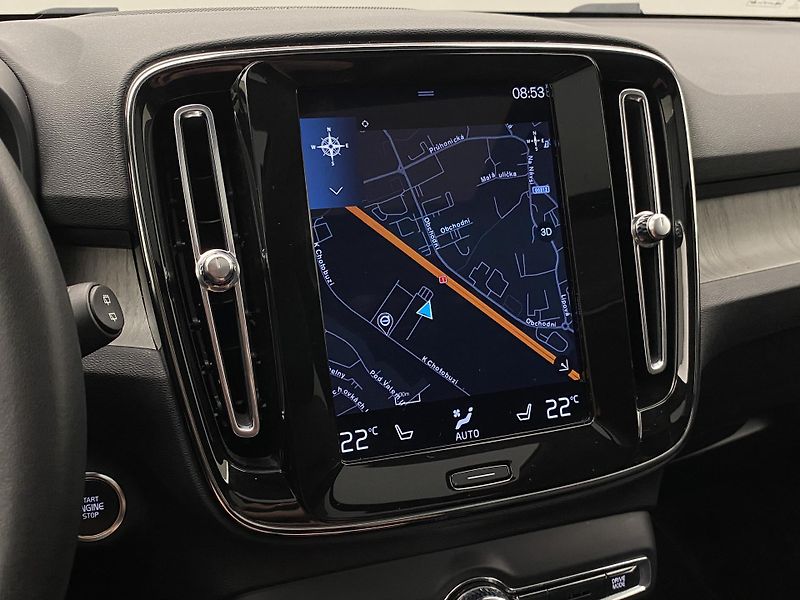Volvo XC40 T5 RECHARGE INSCRIPTION AUT - fotka 38 z 50