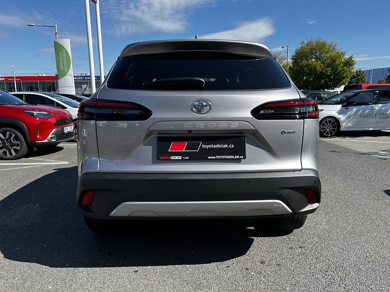 Toyota Corolla Cross 1.8 Hybrid Style ODĚBR IHNED - fotka 5 z 32