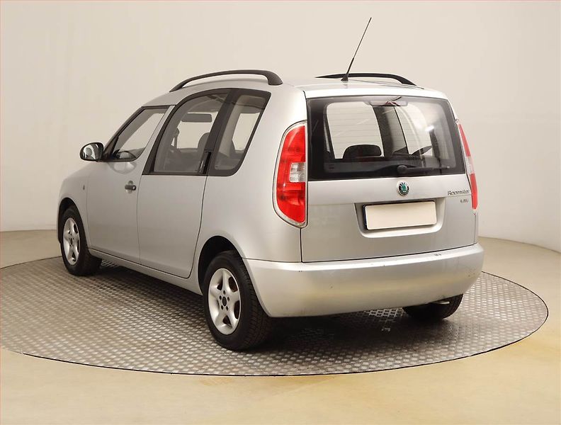 Škoda Roomster (2011) 1.4 16V, Serv.kniha - fotka 4 z 18
