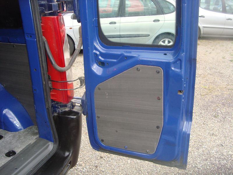 Citroën Jumpy (2011) 1,6 HDI 90 - fotka 8 z 18
