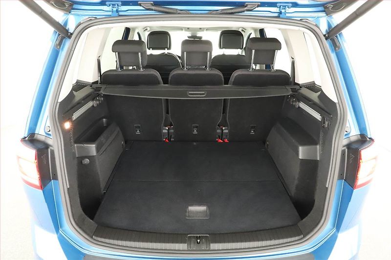 Volkswagen Touran (2016) 2.0 TDI, Automat, Serv.kniha - fotka 18 z 20