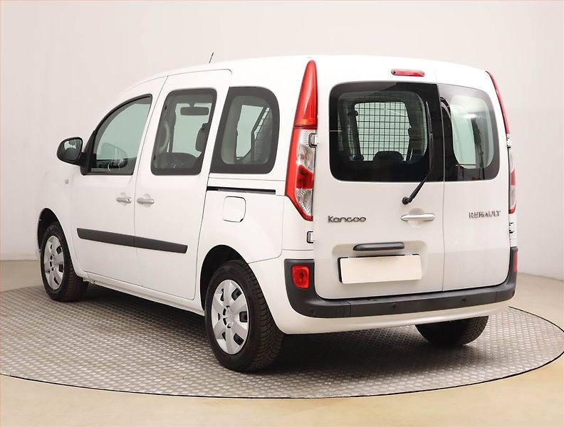 Renault Kangoo (2021) 1.5 dCi, 5Míst, ČR, 1Maj, DPH - fotka 4 z 15