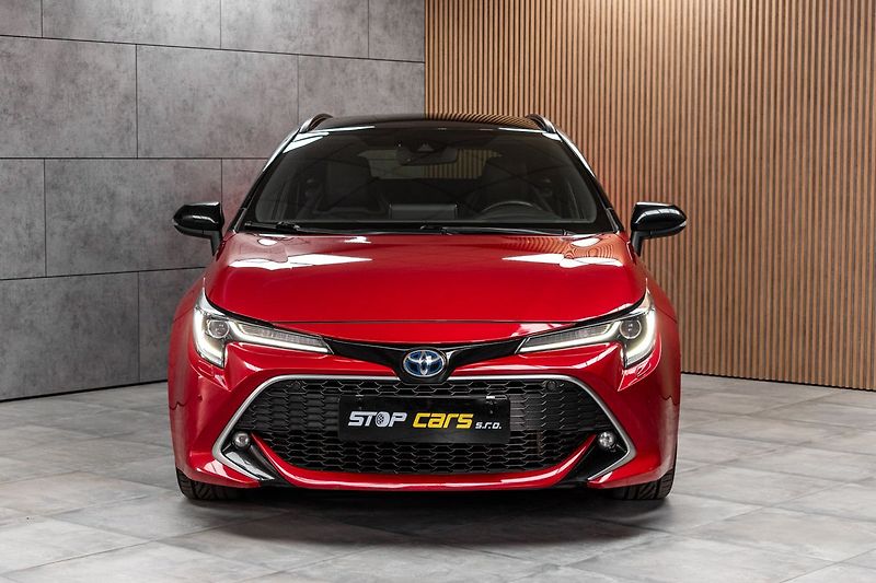 Toyota Corolla 2.0HYBRID SELECTION*ČR 1.MAJ* - fotka 2 z 34