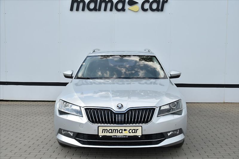 Škoda Superb 2.0 TDI 140kW 4x4 L&K DSG ČR - fotka 2 z 33
