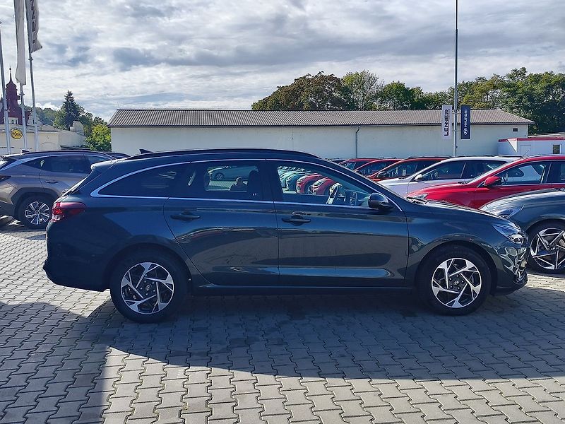 Hyundai i30 1.5 T-GDI/103kW Style - fotka 4 z 34
