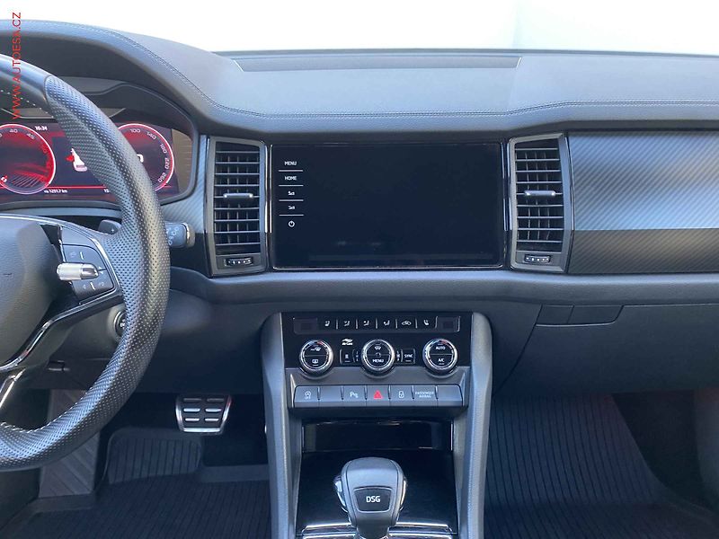 Škoda Kodiaq (2022) 2.0 TDi, 1.maj,ČR, SportLine - fotka 12 z 21