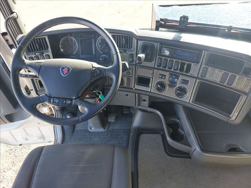Scania R 450 4x2 - fotka 21 z 26