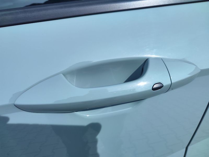 Hyundai Kona 1.0 T-GDi/88kW Comfort Club - fotka 10 z 33