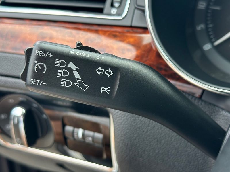 Škoda Superb (2010) 2.0TDi DSG,NAVI,XENON,KŮŽE - fotka 9 z 15