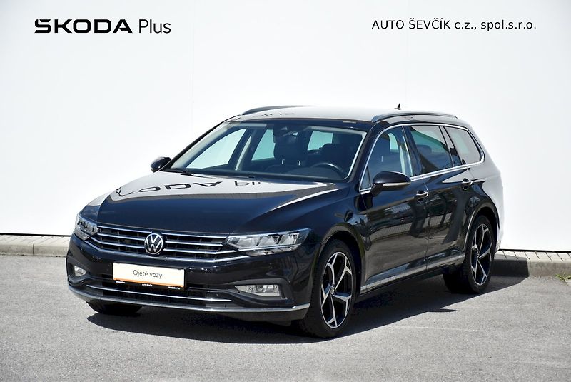 Volkswagen Passat (2021) COMBI ELEGANCE 1.5 TSI 110 kW - fotka 1 z 32