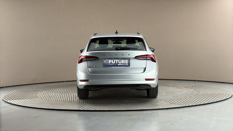 Škoda Octavia 2.0 TDI Ambition Combi - fotka 5 z 24