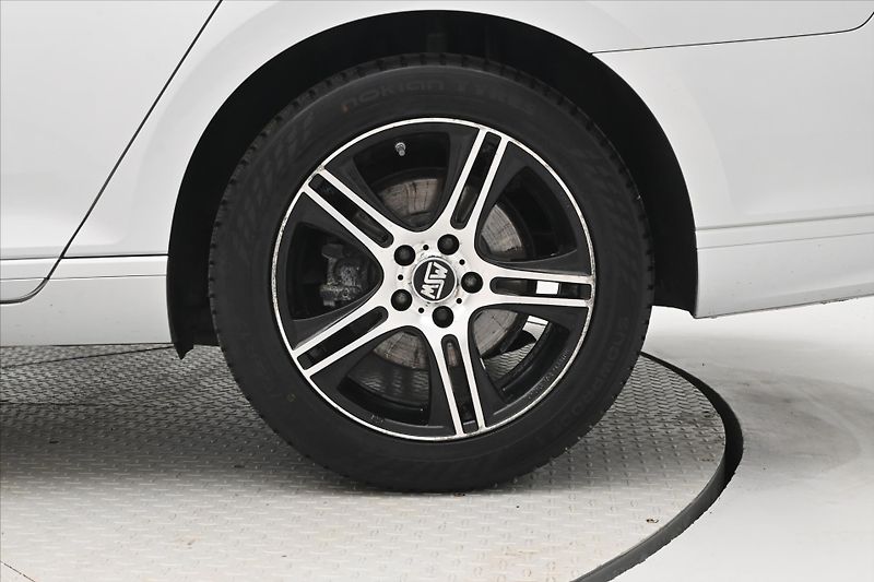 Volkswagen Passat 2,0 TDI 110kW Business Záruka - fotka 32 z 32