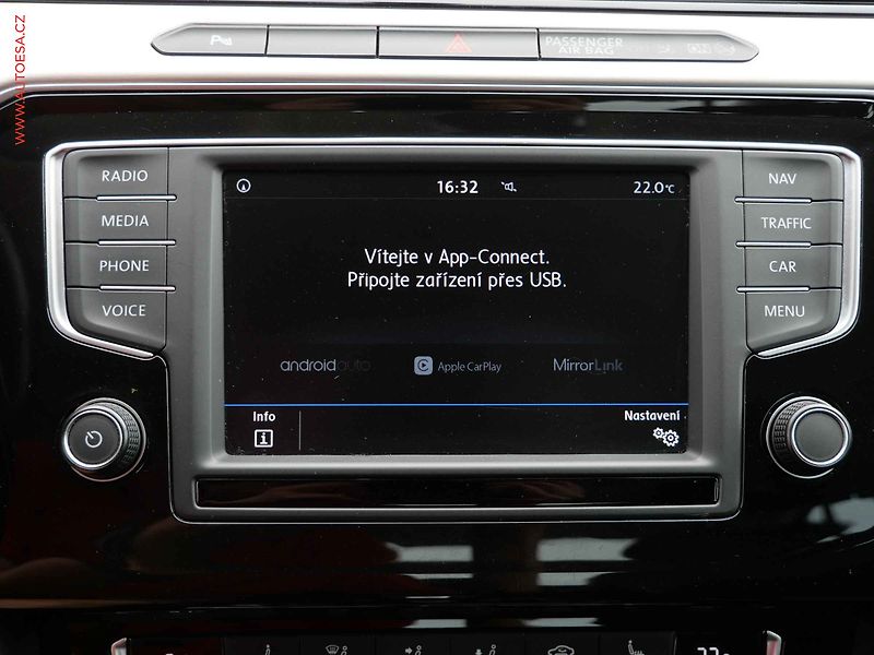 Volkswagen Passat (2016) 2.0TDi 4x4, 2.maj,ČR - fotka 19 z 21