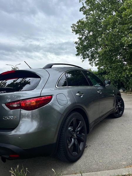 Infiniti QX70 (2015) Prodám velmi zachovalé a pravi - fotka 7 z 28