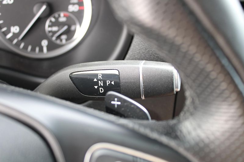 Mercedes-Benz Vito 2,2 116CDI 5Míst Automat+klima - fotka 16 z 23