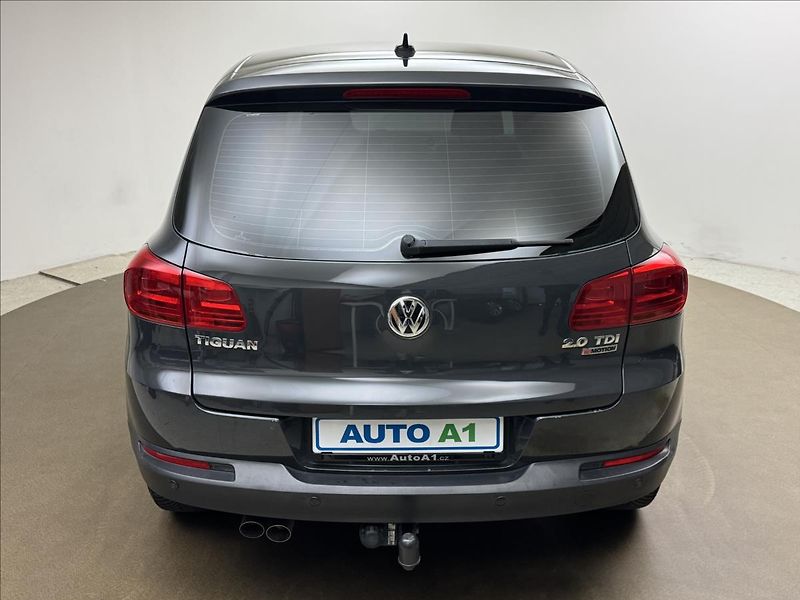 Volkswagen Tiguan 2,0 110kW 4X4 NAVI SERVIS TZ - fotka 5 z 41