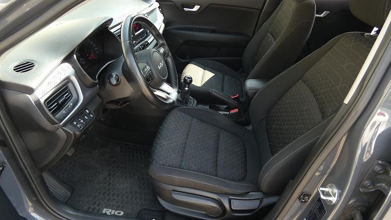 Kia Rio 1,2 DPi Comfort - fotka 18 z 22