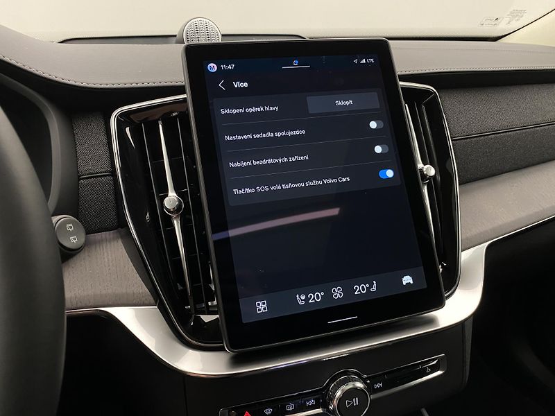 Volvo XC90 (2026) T8 AWD RECHARGE DARK ULTRA - fotka 62 z 75