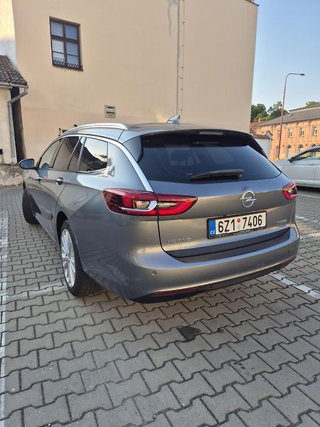 Opel Insignia (2018) SPORTS TOURER - fotka 23 z 38