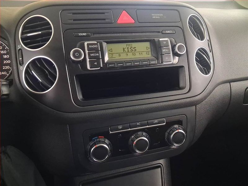 Volkswagen Golf Plus (2009) 1.4 TSI, Automat, Serv.kniha - fotka 12 z 16