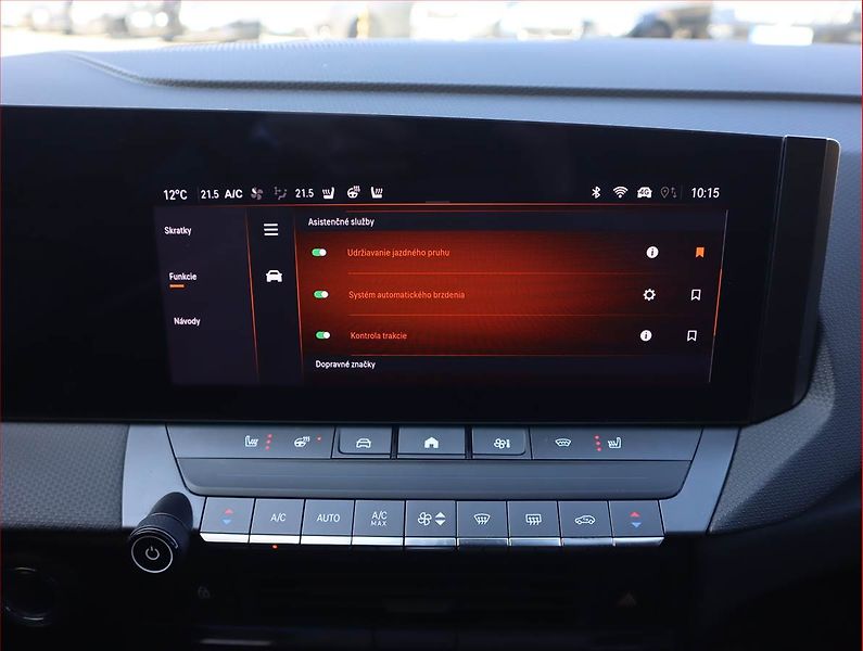 Opel Astra (2023) Ultimate Plug-in-Hybrid 1.6 T - fotka 17 z 26