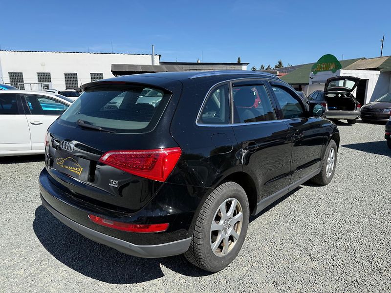 Audi Q5 2.0 TDI QUATTRO AUTOMAT - fotka 6 z 13