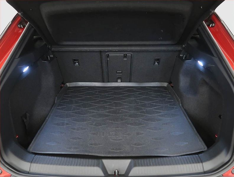Volkswagen ID.4 (2021) GTX (82 kWh), SoH 92% - fotka 14 z 28