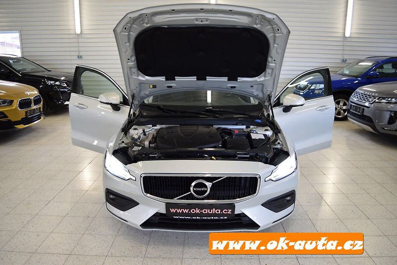 Volvo V60 2.0 D PRAV.SERVIS AUTOMAT 2020 - fotka 56 z 61