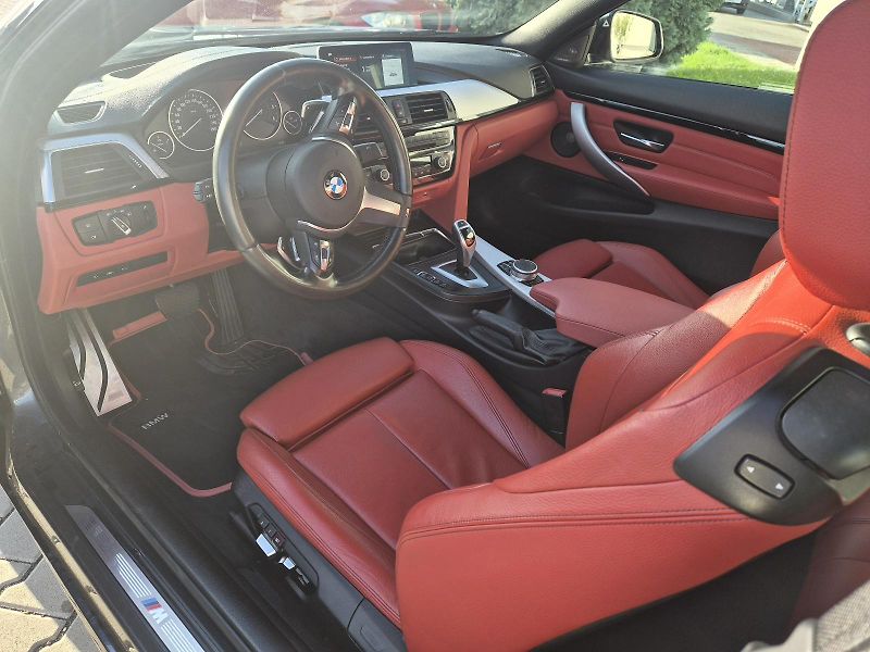 BMW Řada 4 (2019) - fotka 7 z 20