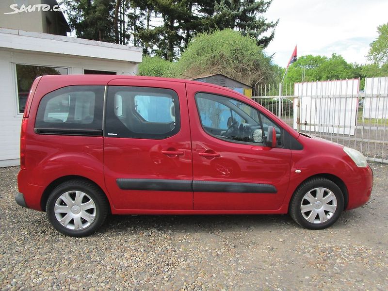 Citroën Berlingo 1,6-88KW - NOVÁ STK+BATERIE - fotka 8 z 19