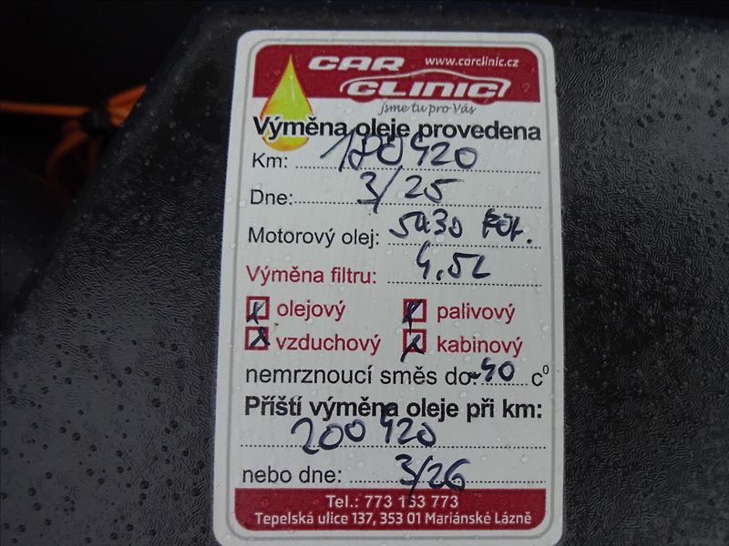 Kia Ceed 1,6 CRDi 100kW GT LINE - fotka 50 z 50
