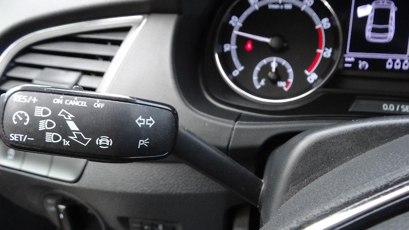 Škoda Fabia K.1.0TSi Amb.Taž.zař.prov.2023 - fotka 13 z 16