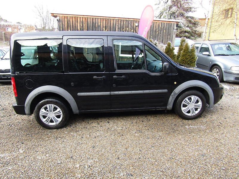 Ford Tourneo Connect (2010) 1.8 TDCi 81kW BEZ DPF - fotka 9 z 34