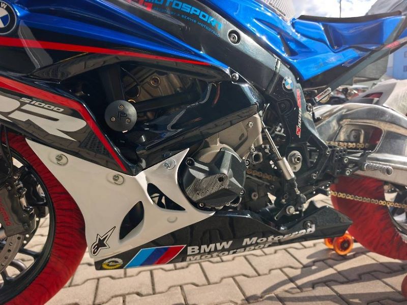 BMW S 1000 RR (2015) kompletní okruhová úprava, SPZ - fotka 12 z 20