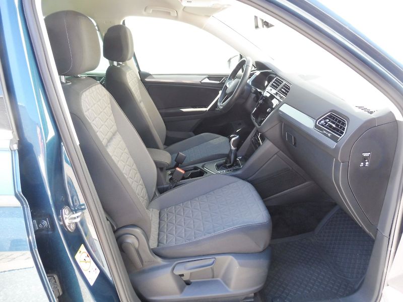 Volkswagen Tiguan (2023) Life 1,5 TSI 110kW - fotka 9 z 25