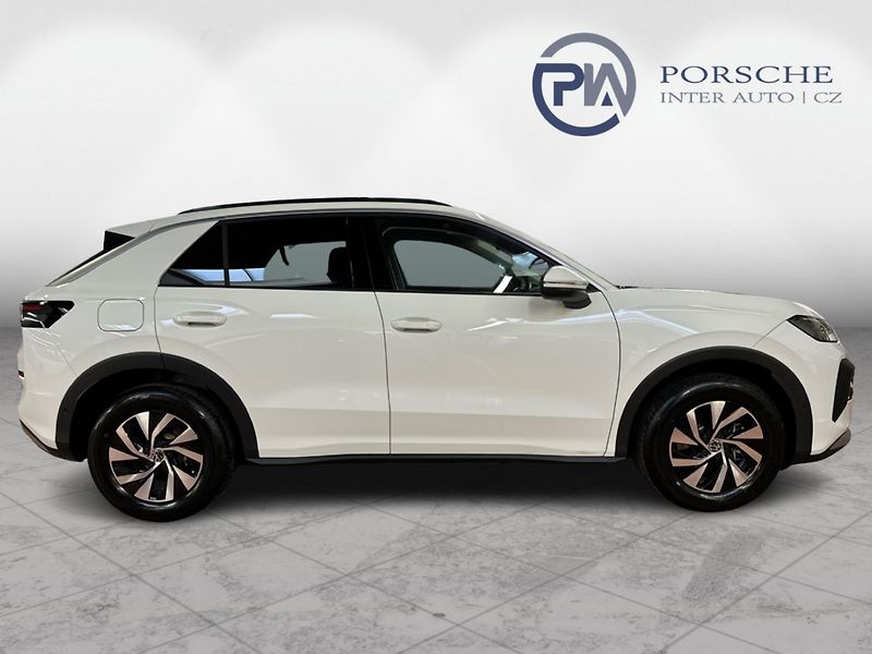 Volkswagen T-Roc (2025) Life 1,5 eTSI 85 kW 7DSG - fotka 7 z 23