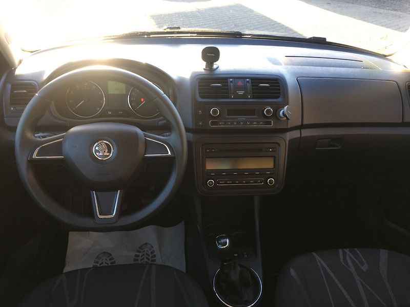 Škoda Fabia (2013) II Kombi 1.2 TSi 77 kW - fotka 7 z 29