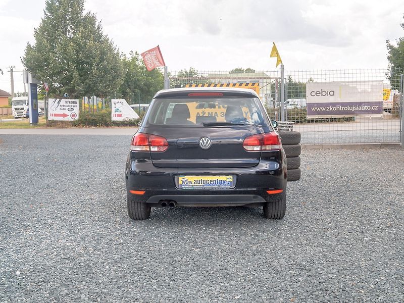 Volkswagen Golf (2011) 1.4TSI 90KW – PO SERVISU - fotka 6 z 48