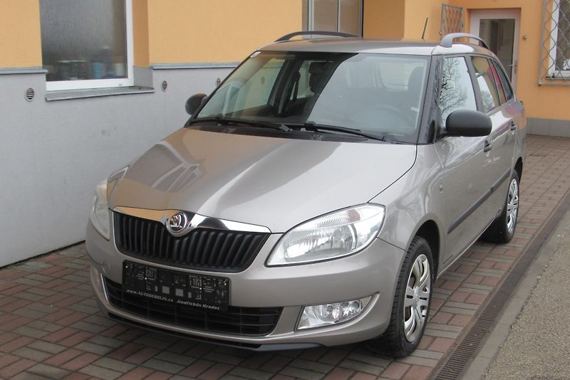 Škoda Fabia 1.6 TDI KLIMA SADA KOL - fotka 7 z 23