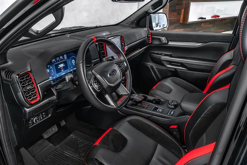 Ford Ranger RAPTOR, PPF, roleta, tažné 3,5 - fotka 13 z 24