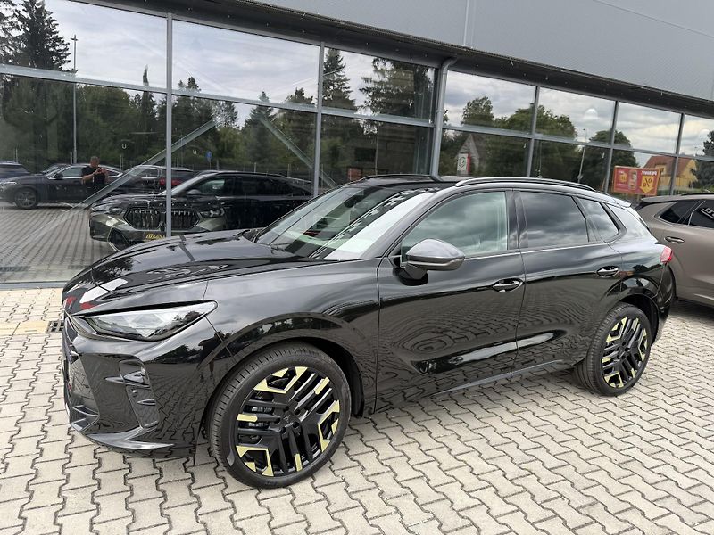Cupra Terramar (2026) 2.0TSI 150kW 4WD TRIBE R20 CZ! - fotka 3 z 39