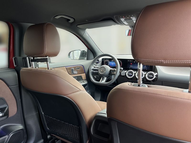 Mercedes-Benz GLA 200 d 4MATIC AMG Style Edition - fotka 21 z 21