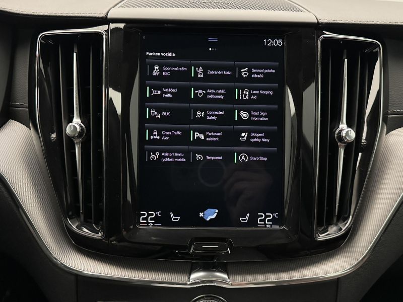 Volvo XC60 D5 AWD INSCRIPTION AUT CZ - fotka 34 z 42