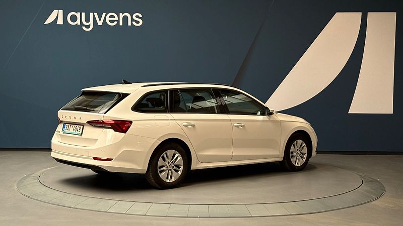 Škoda Octavia 2.0 TDI 110kW DSG Ambition Com - fotka 2 z 13