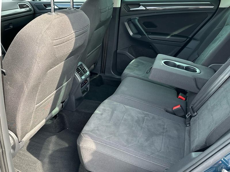 Volkswagen Tiguan ELEGANCE 1,4 TSI PHEV 6DSG 180 - fotka 13 z 23