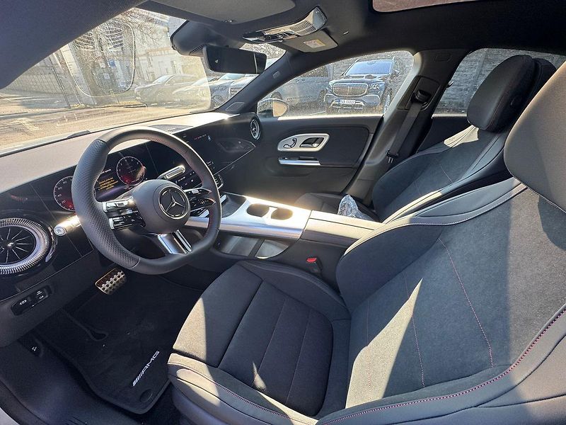 Mercedes-Benz CLA (2026) 200 - fotka 10 z 24