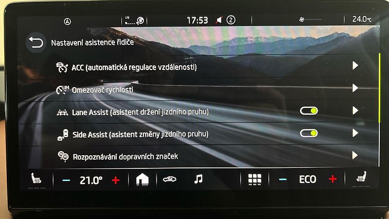 Škoda Enyaq 82 kWh AUT 80 Clever - fotka 24 z 29
